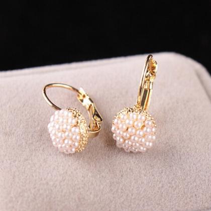 Round Faux Pearl Charm Leverback Earrings