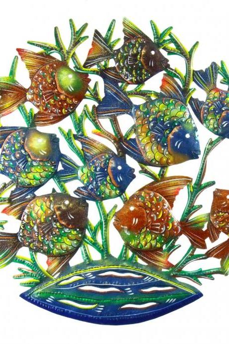 24-inch Painted School Of Fish Metal Wall Art - Croix Des Bouquets